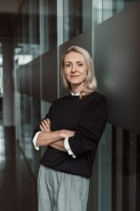 nina-fintzen-18-w